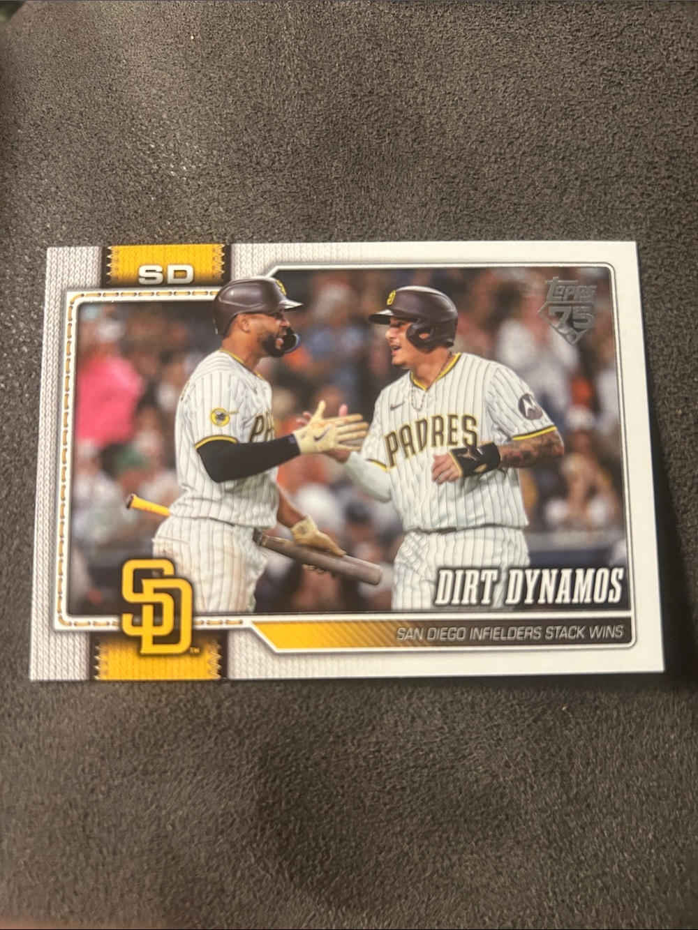 Topps San Diego Padres Dirt Dynamos Card - Yellow & Brown